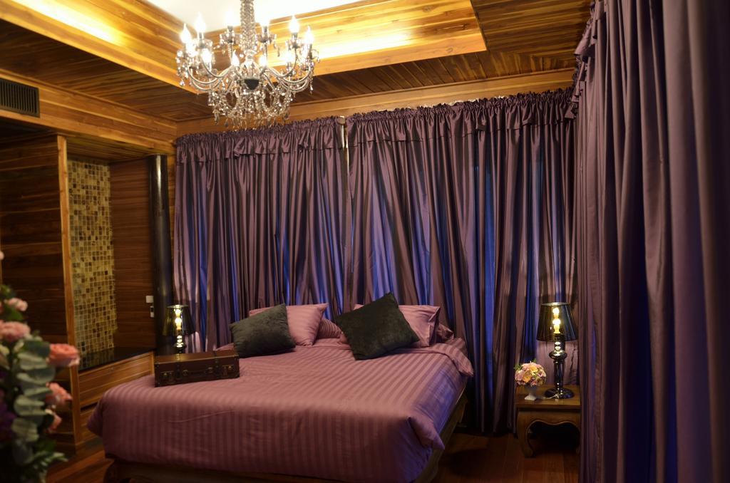 32 Coffee Hill & Station touristique 4*